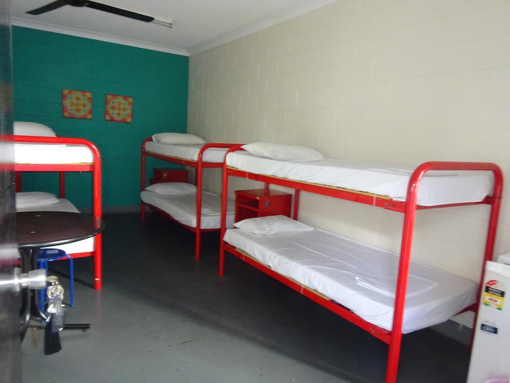 Adventurers Backpackers Hostel Townsville Ruang foto